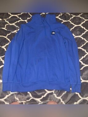 The North Face Men's Royal Blue Crewneck Pullover